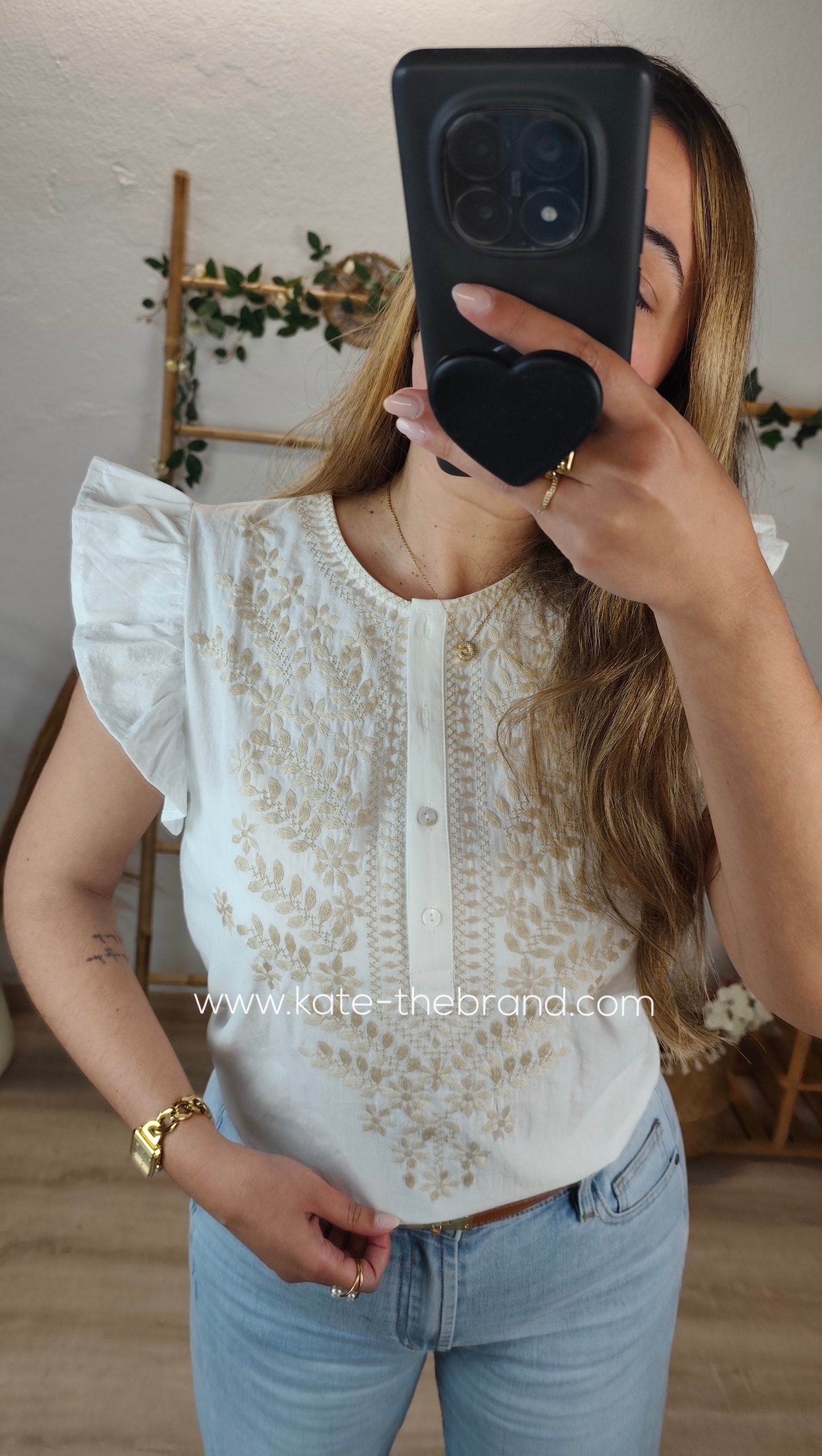 Blusa bordada
