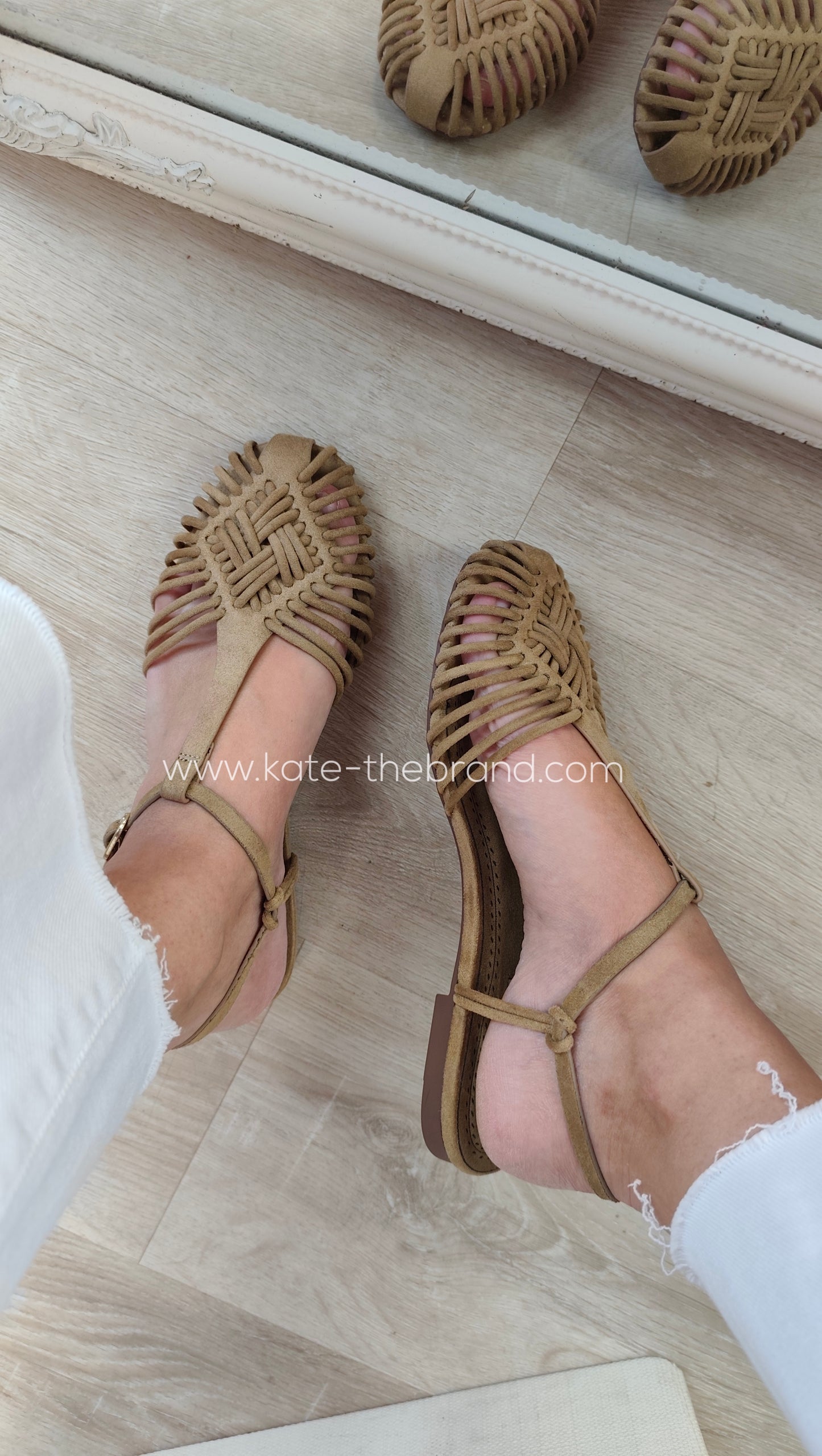 Sandália camel